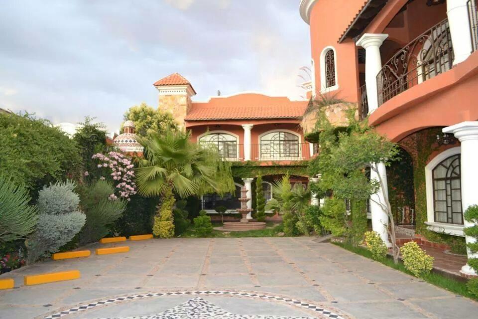 Maria Bonita Suites Agua Prieta Ngoại thất bức ảnh