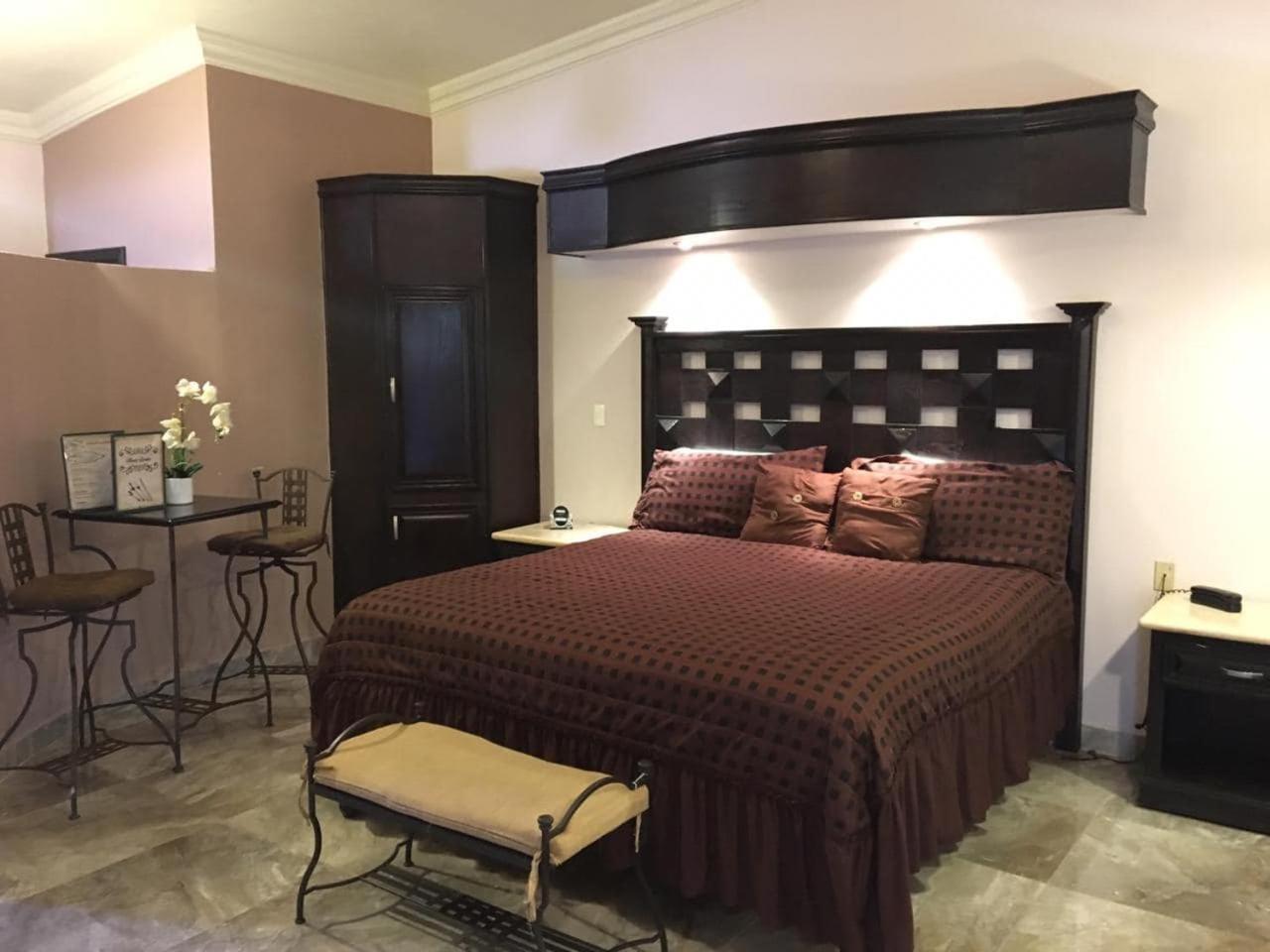 Maria Bonita Suites Agua Prieta Ngoại thất bức ảnh
