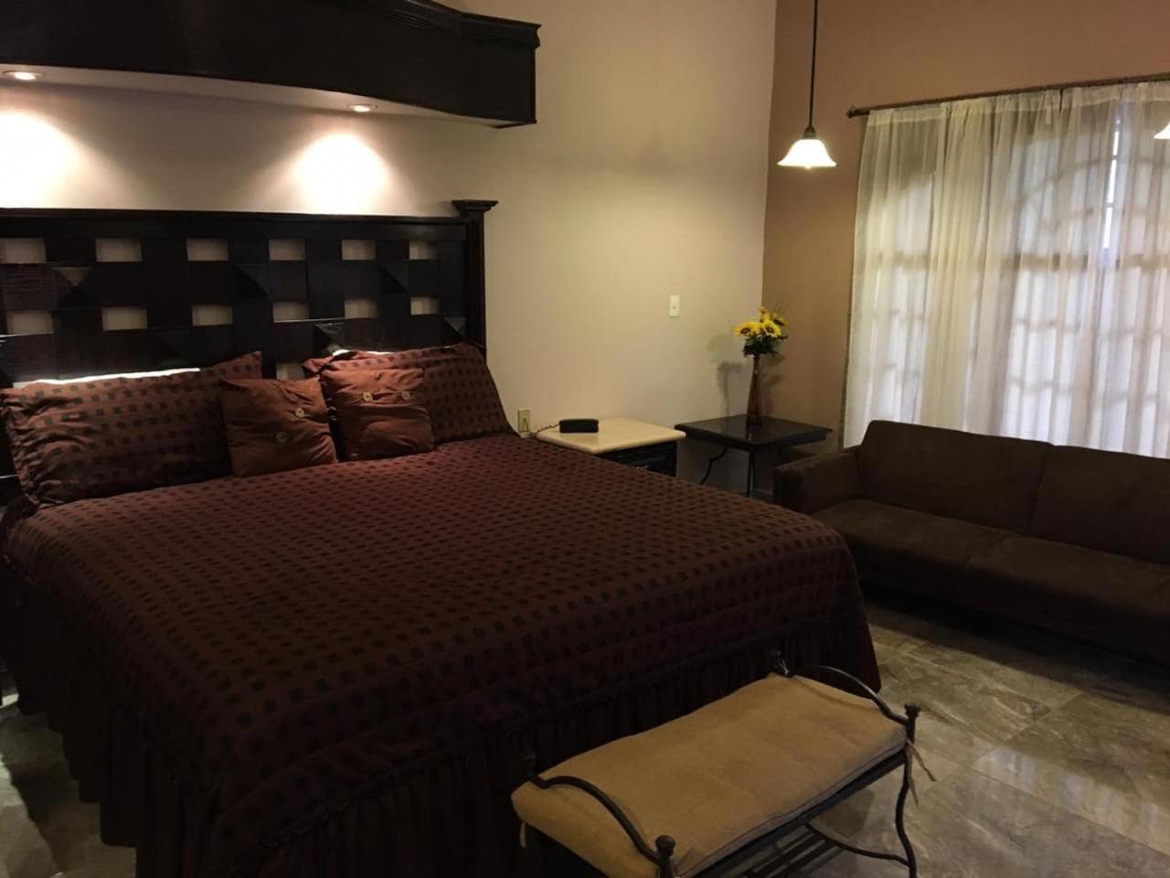 Maria Bonita Suites Agua Prieta Ngoại thất bức ảnh